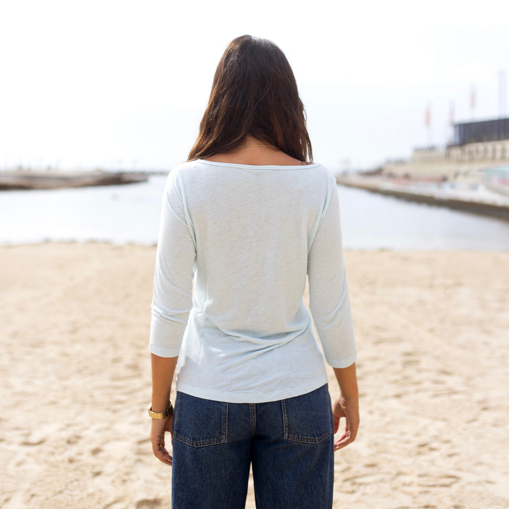 The Women's 3/4 Boat Tee in 55% Linen / 45% Tencel 140GSM, in Cloud