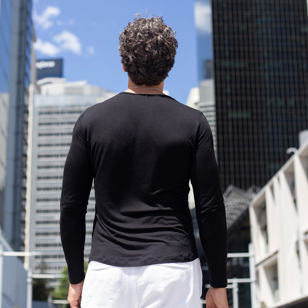 The Men's Merino / Tencel Tee in 50% Merino Wool / 50% Tencel 125GSM, Black