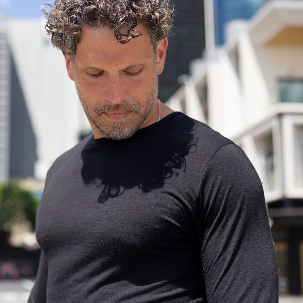 The Men's Merino / Tencel Tee in 50% Merino Wool / 50% Tencel 125GSM, Black